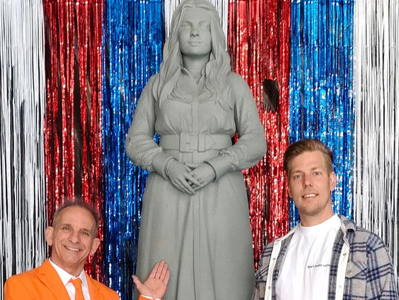 Prinses Amalia krijgt levensgroot standbeeld cadeau