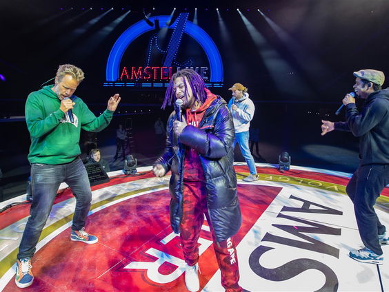 Vrienden van Amstel wachten in spanning af