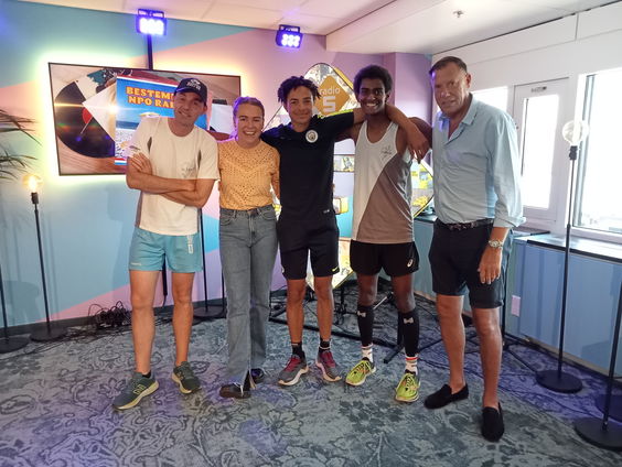 Grijs & Groen: Rob Druppers, de eerste professioneel atleten van Nederland praat met ‘groentjes’  Isha Mb ...