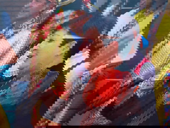 Koningin vh Limburgse levenslied zingt voor de koning en koning