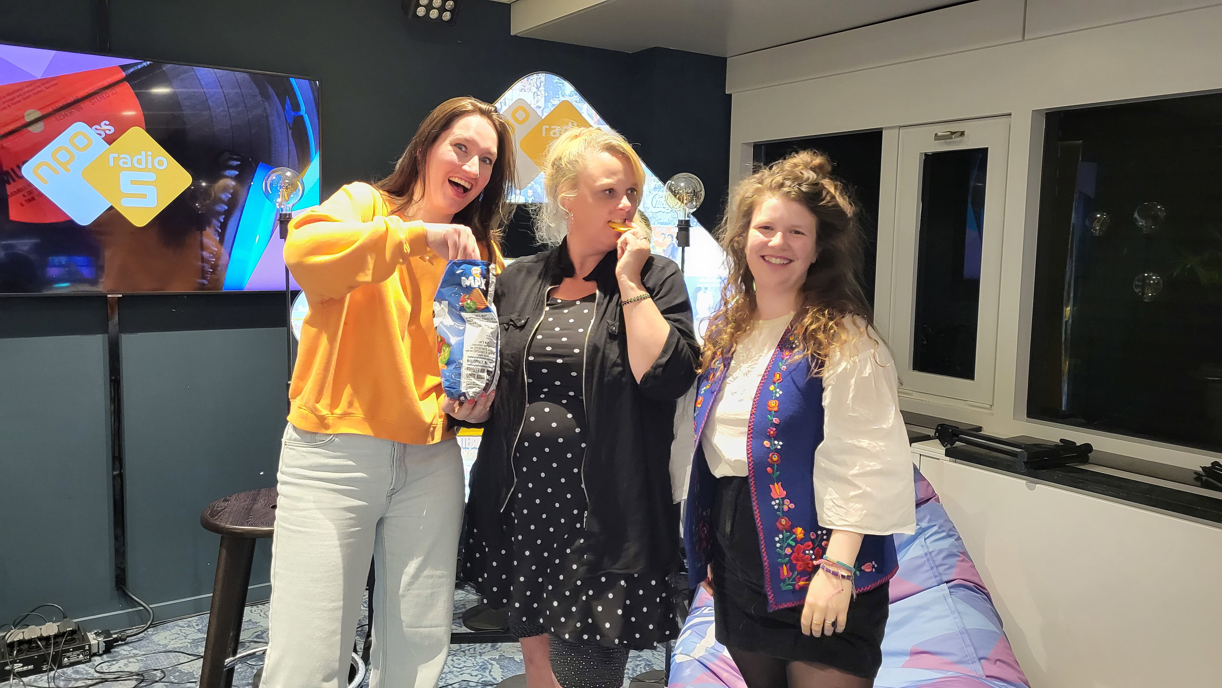 Fanny van de Reijt en Tamar Bot over de podcast De Mediameiden | NPO