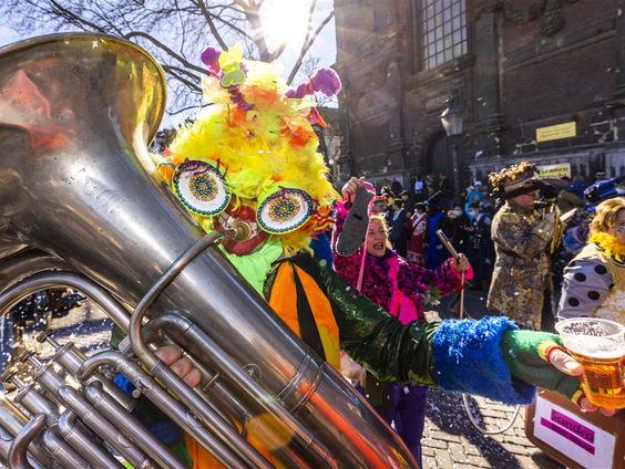 Hoe zit het met het gekkengetal 11 en waar komt Carnaval vandaan?