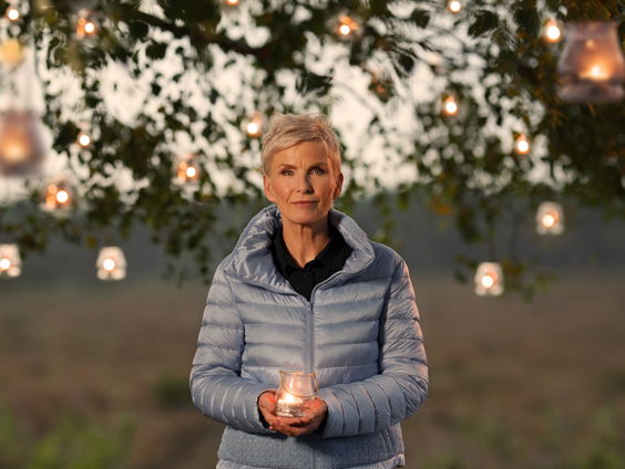 Anita Witzier: als je over mensen blijft praten, blijven ze leven