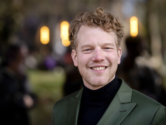 Pepijn Schoneveld over zijn podcast avond in de Kleine Komedie!