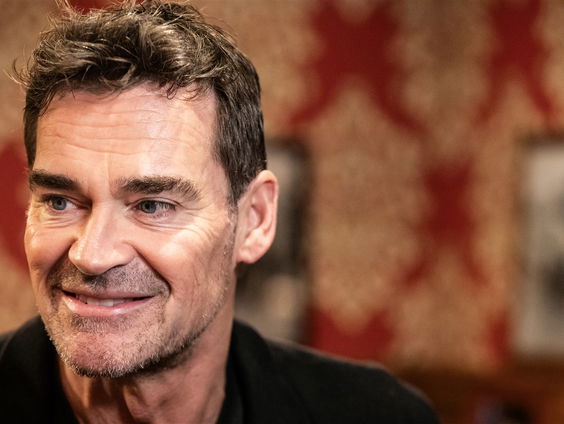 Jeroen van der Boom over zijn Nederlandse versie van 'Casser La Voix'