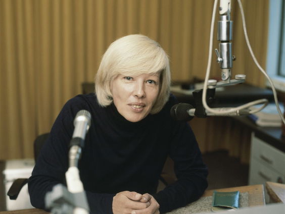 Honderd jaar AVROTROS - Easy Listening