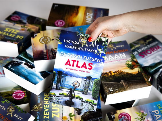 Het laatste deel van De Zeven Zussen is een groot succes