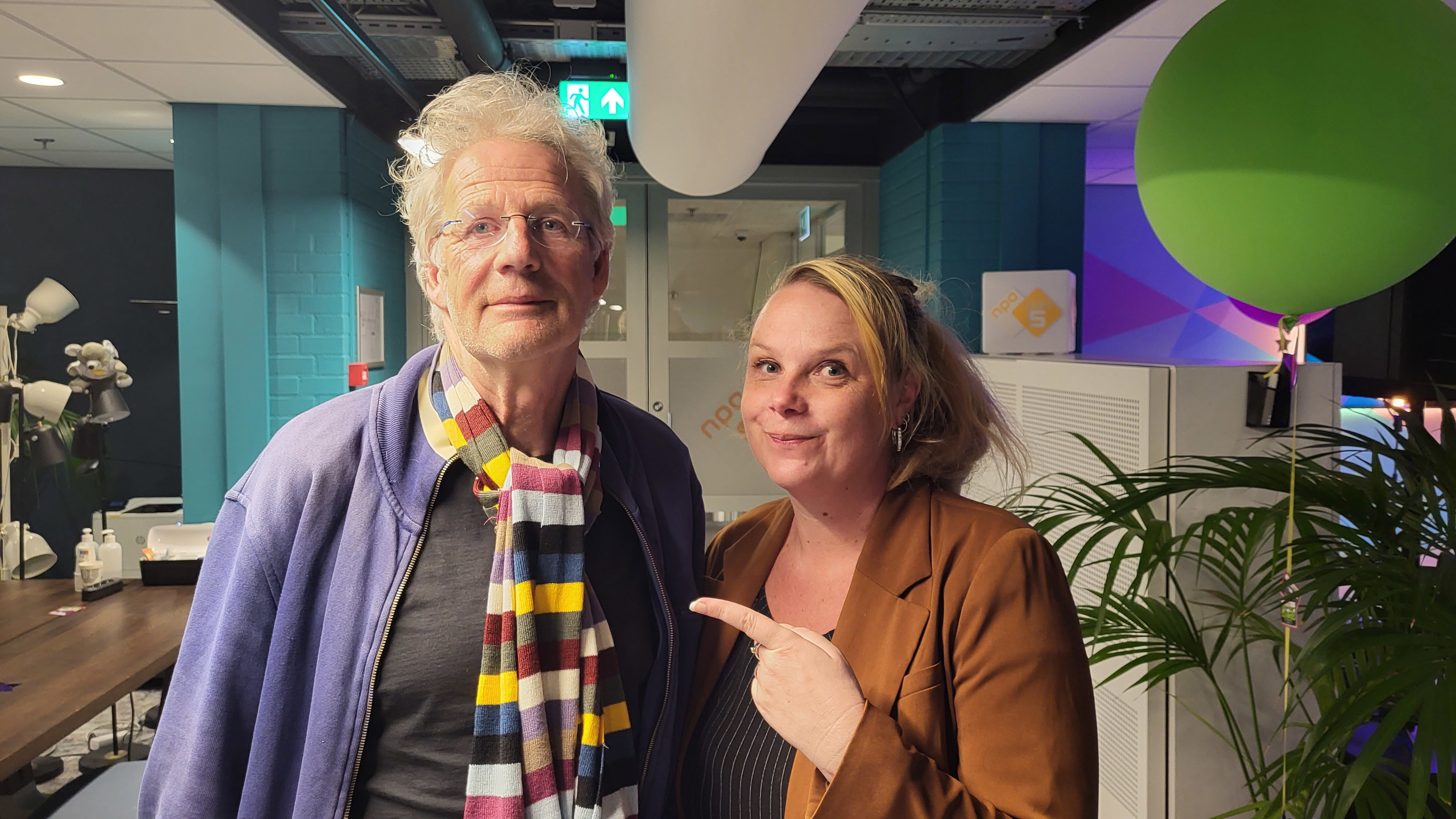 Koos Meinderts over 40 jaar schrijverschap | NPO Radio 5