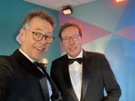 Wat moet Bert met post voor Bert?