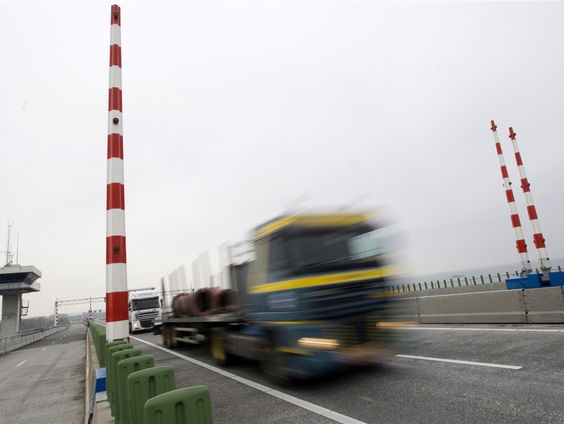 Heb je echt zo'n haast? Campagne tegen slagboomduiken