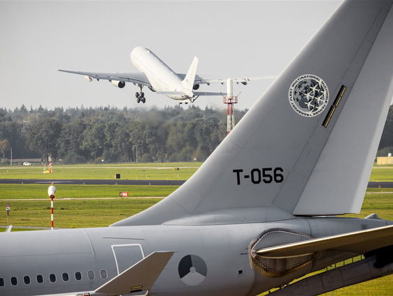 De 25-jarige Loes probeert Israël te verlaten