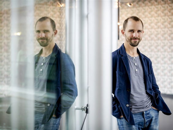 Maarten Baas heeft klok ontworpen voor wereldtour Peter Gabriel