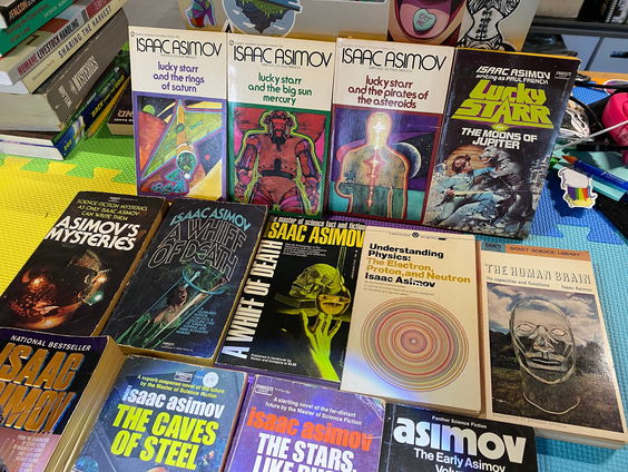 Verre planeten en invasies uit het heelal op het Science Fiction congress in 1977