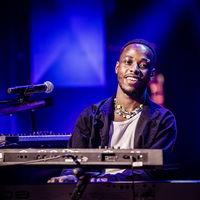 Andrew praat met Bnnyhunna tijdens Noorderslag 2022