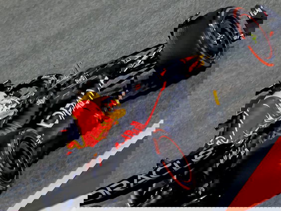 Tim Coronel over de GP in Saoedi Arabië: "Er komt een blauwe auto als eerste over de lijn!"