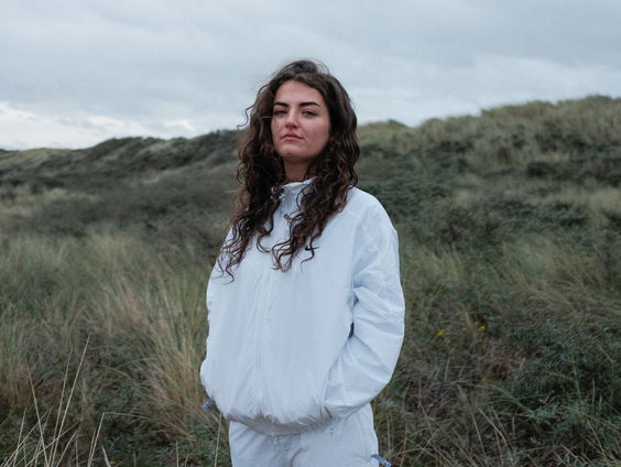 Isabel Usher covert Hazes