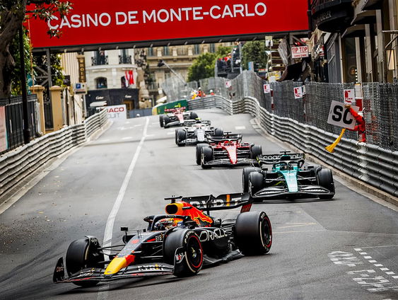 Tim Coronel over de GP in Monaco! "Je moet in de auto blijven zitten!"