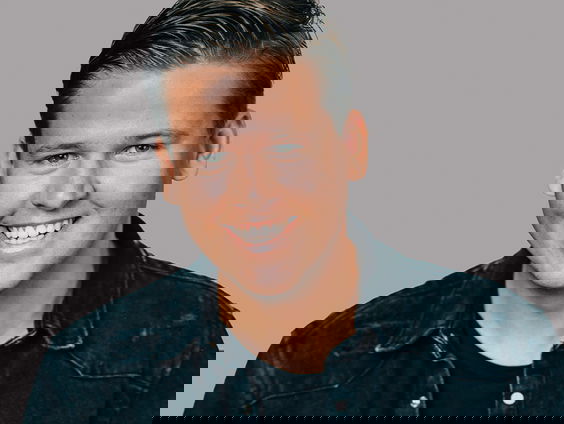 Sven Versteeg heeft met 'Zien' de eerste Paradeplaat van 2023!