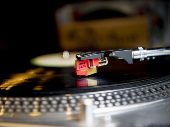 Germaine Rook is opzoek naar het Zwarte Goud: "Het is een muzikale tijdreis!"