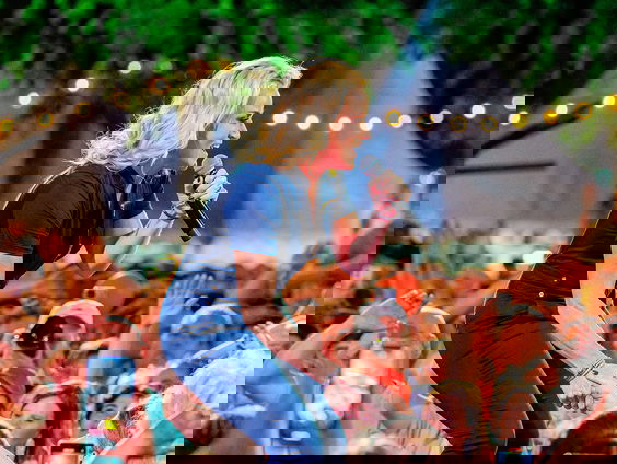 Samantha Steenwijk: "Frans Bauer benaderde mij voor een duet"