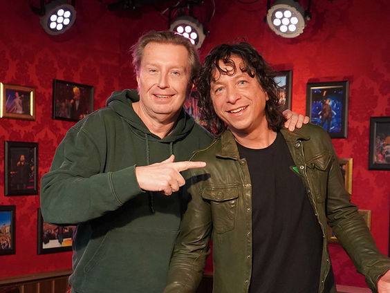 Vinzzent laat snippet horen van duet met Stef Ekkel: "Komt binnenkort uit!"