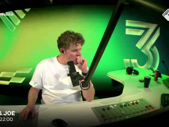 Tom & Joe maken de hele week eindexamens