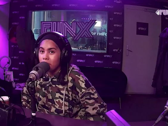 Reanny Zingt FF Mee!