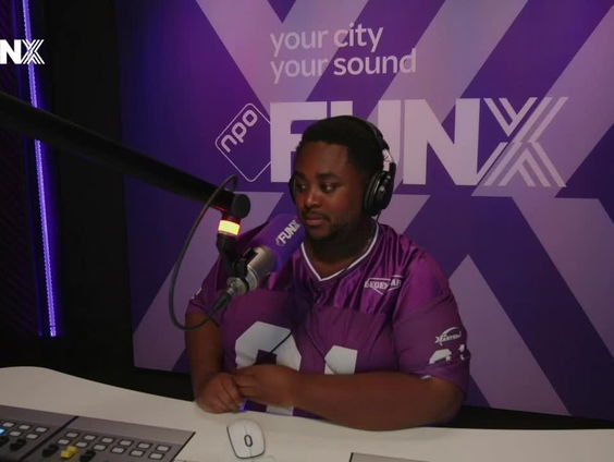 Xander bezorgt expres je pakketje verkeerd – en dat is juist de bedoeling