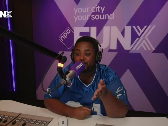 Zonder geld, mét missie: Rotterdammer Jovany reist 10 dagen zonder geld voor schoon drinkwater