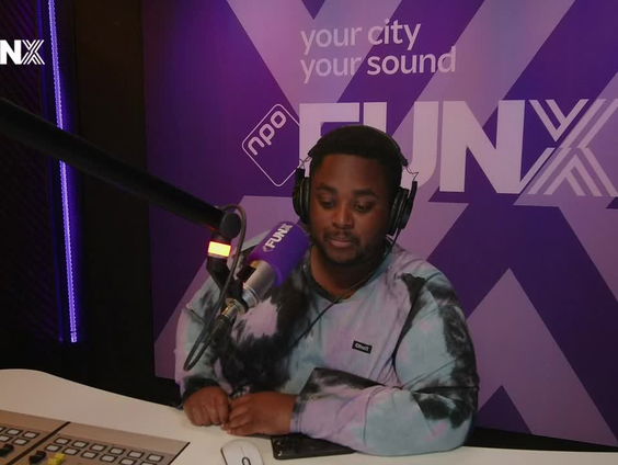 Vier je haar tijdens World Afro Hair Day