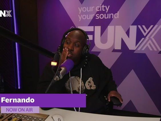 Dhena over leven met endometriose: "Ik val elke maand flauw van de pijn"