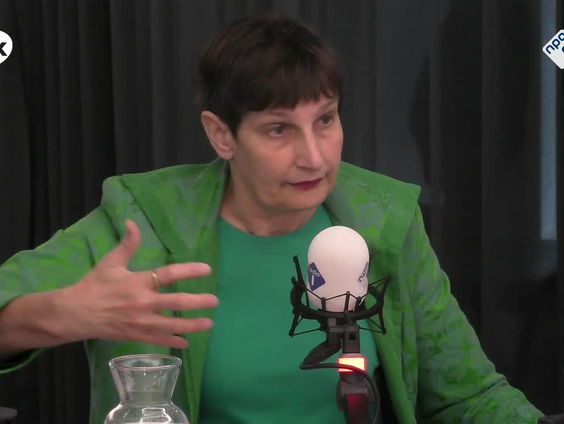 Boekenrubriek met Lidewijde Paris