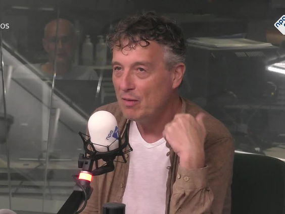 Nino Wilkes en Robert Heukels schrijven een boek over voetbaltransfers