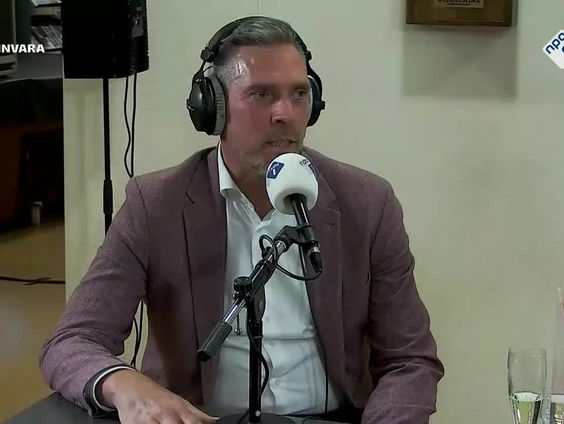 Burgemeester Moerkerke (gemeente Moerdijk) in 'De Verhoorwagen'