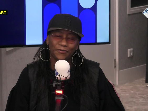 KINGS wint de eerste Feministische Impact Prijs