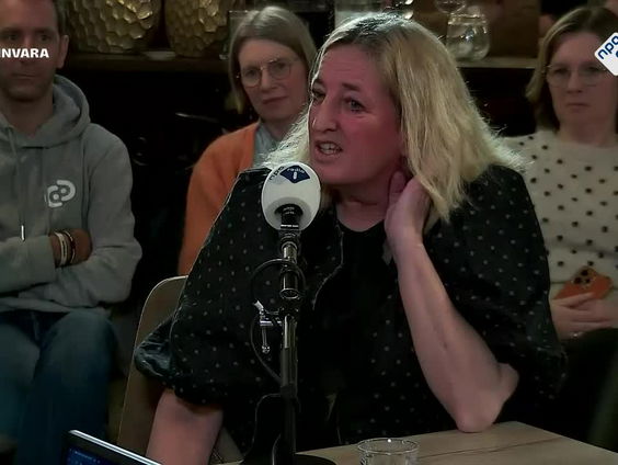 Het verhaal van legendarische beachvolleyballer Debora Schoon-Kadijk