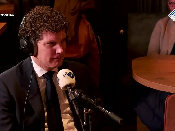 Burgemeester Van der Tak (Barneveld) in 'De Verhoorwagen'