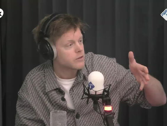 Lex Uiting over zijn carrière op De Perstribune