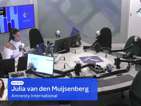 Wat zijn je rechten als de politie aan je deur staat, simpelweg omdat je demonstreert?