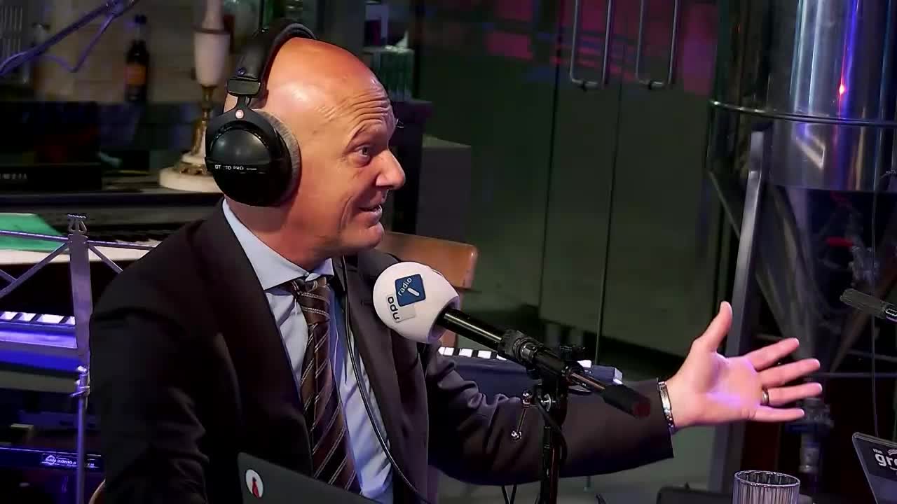 Vlaardingse burgemeester Wijbenga in 'De Verhoorwagen'