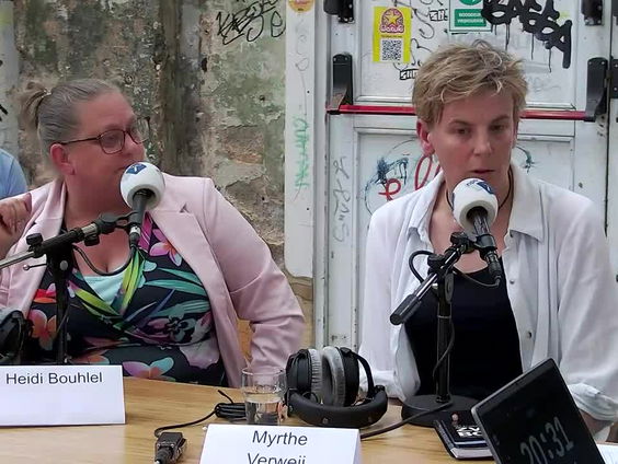 Bewoners van Amsterdam-Noord zijn de geuroverlast van kunstmestfabriek ICL zat