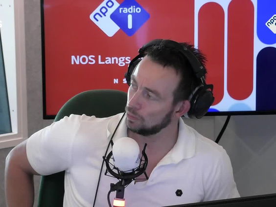 Stelling van Borst: 'Ousmane Dembele heeft onterecht de Gouden Bal gewonnen'