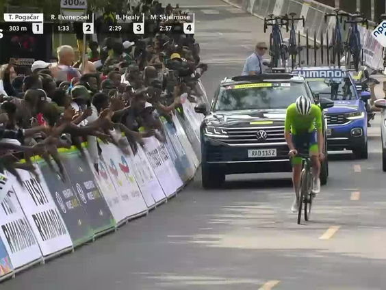 Wereldkampioenschap is opnieuw solo-uitje voor Pogacar