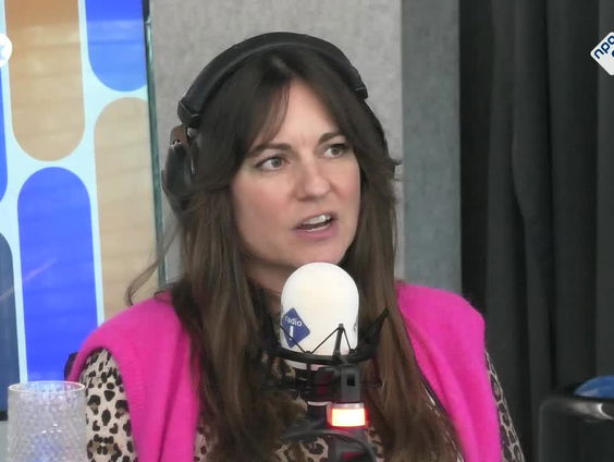 Eva Crutzen op De Perstribune over haar serie Bodem, Klikbeet en Promenade