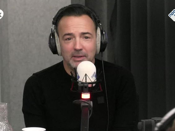 Gerard Ekdom wil luisteraars vermaken: 'Al is het maar één mondhoek die omhoog gaat'