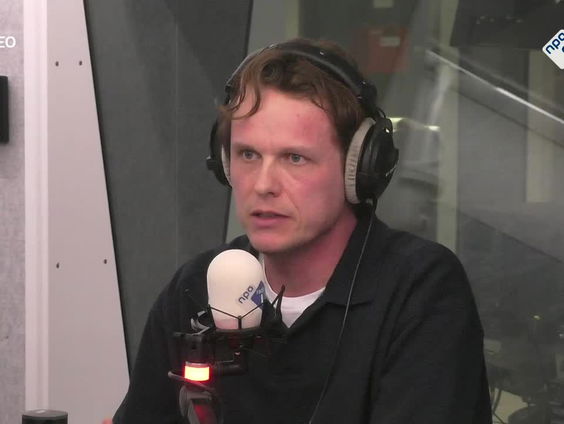 Tijs Nederlof laat zien dat een kunstijsbaan kan renderen