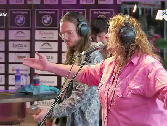 Kiki Schippers speelt live!