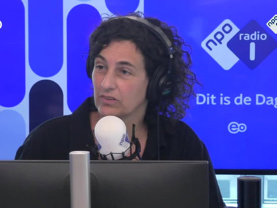 Wat doet pastoor Bart Paepen op TikTok? 'Schaamteloos katholiek zijn'