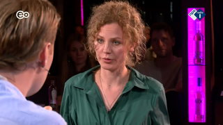 Politiek Café: Christine Theunissen is de nieuwe leider van de Partij voor ...