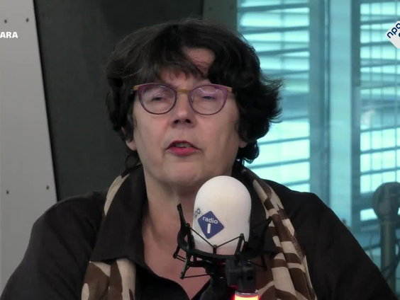 'Mammie van de VVD' en 'Glamourgirl'. Welke vrouw kreeg deze bijnamen?